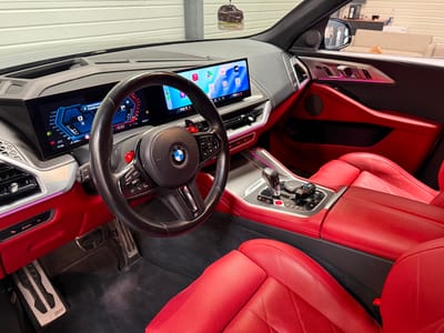 BMW XM G09 — photo 10