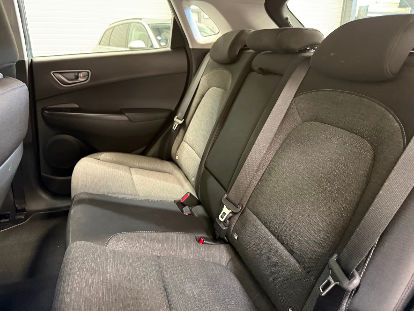 Hyundai Kona Electric Intuitive — photo 14
