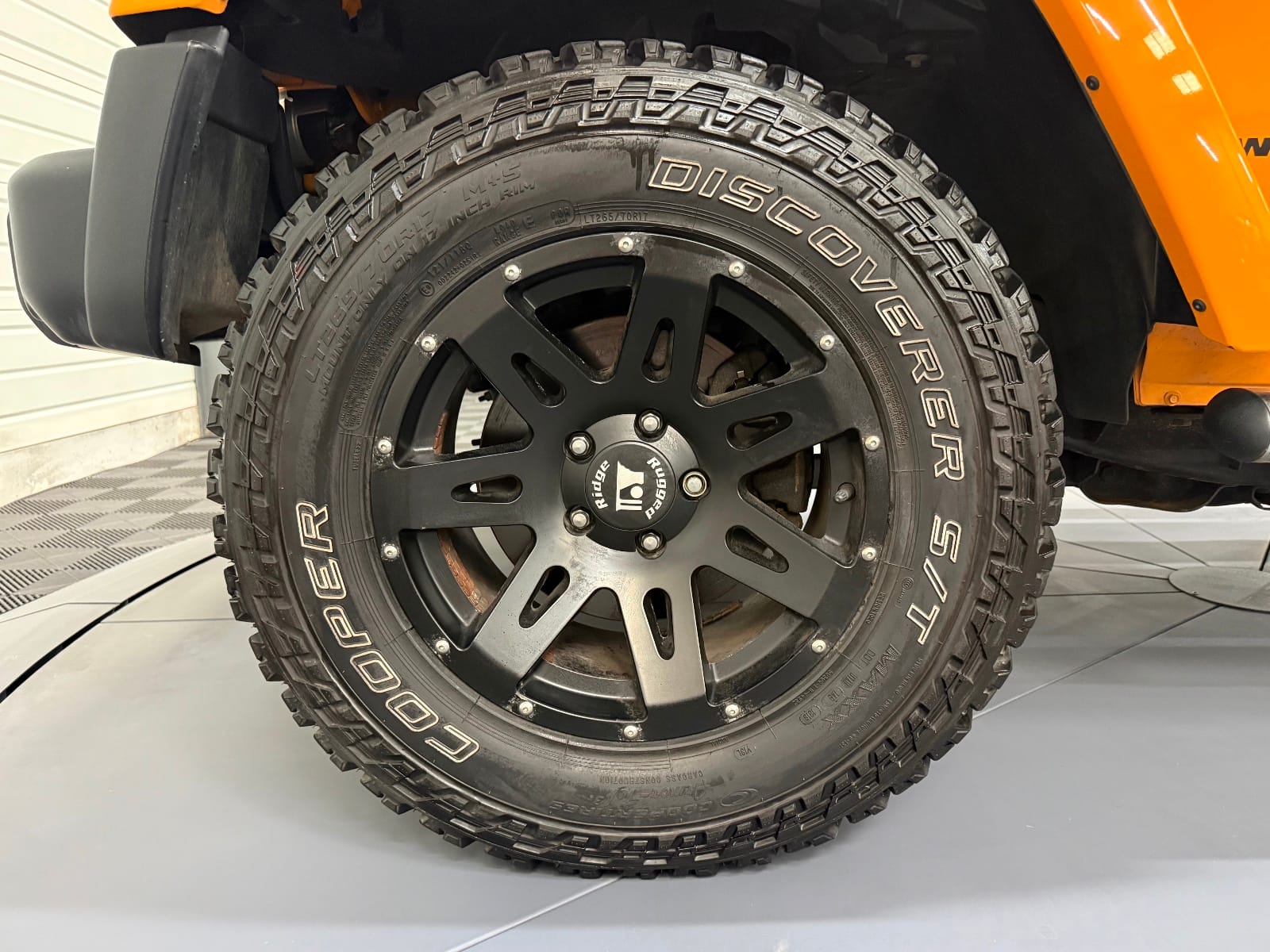 Jeep Wrangler Sahara 3.6 V6 284 CH 4X4 — photo 29
