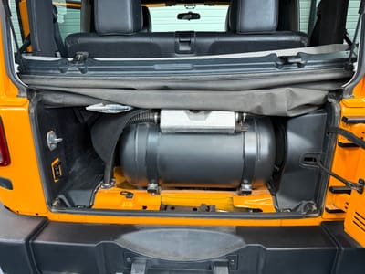 Jeep Wrangler Sahara 3.6 V6 284 CH 4X4 — photo 24