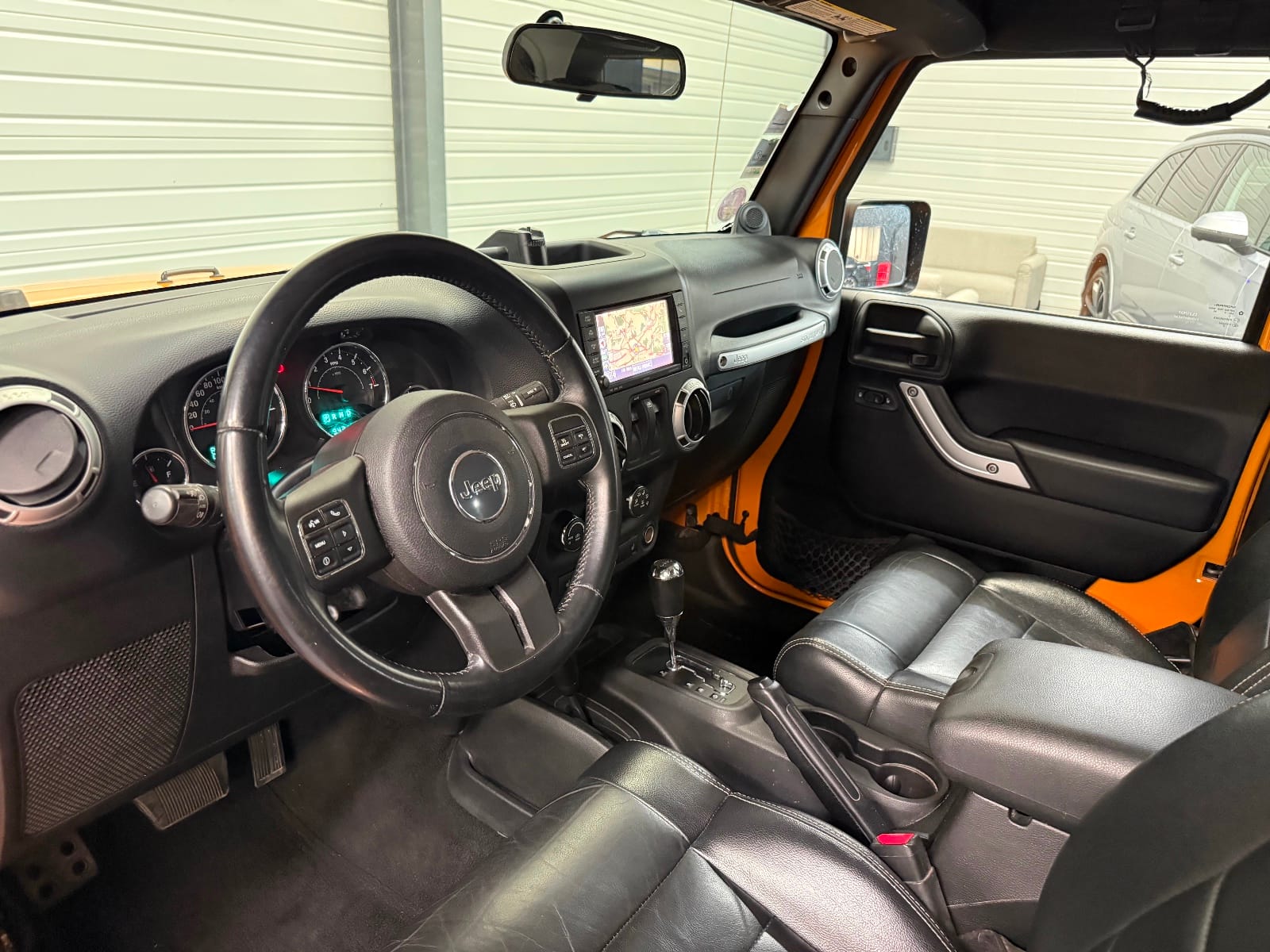 Jeep Wrangler Sahara 3.6 V6 284 CH 4X4 — photo 10