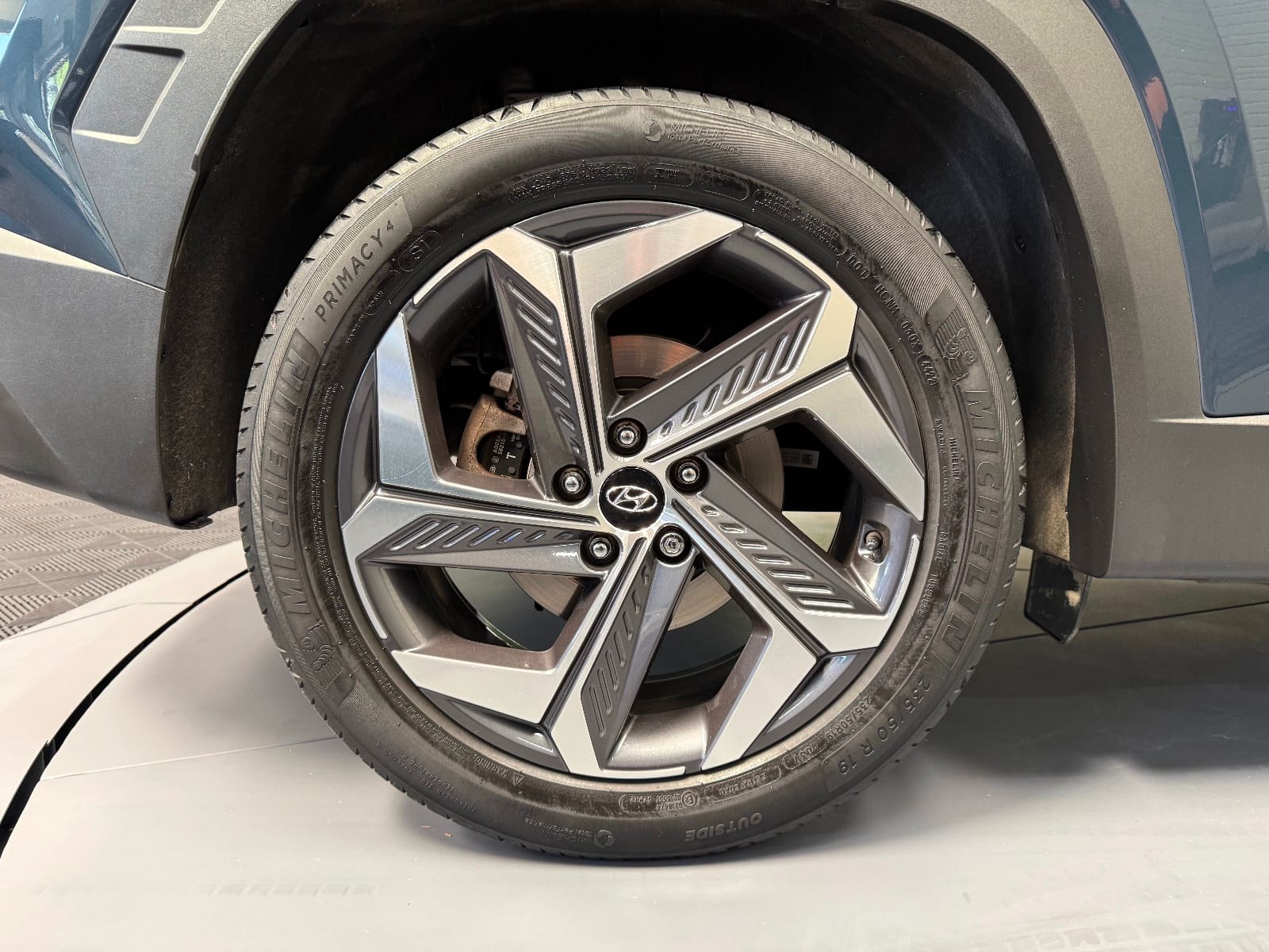 Hyundai Tucson Creative — photo 21