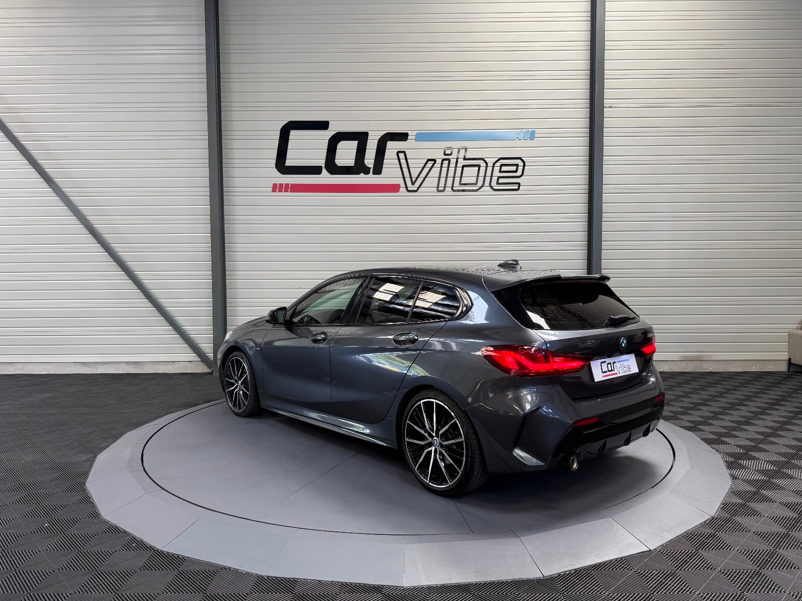 BMW Serie 1 M Sport — photo 8