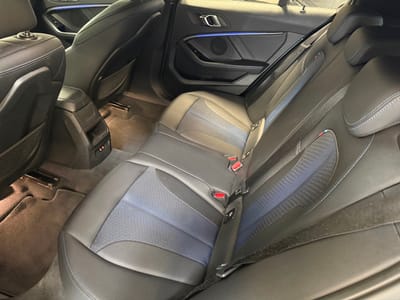 BMW Serie 1 M Sport — photo 12