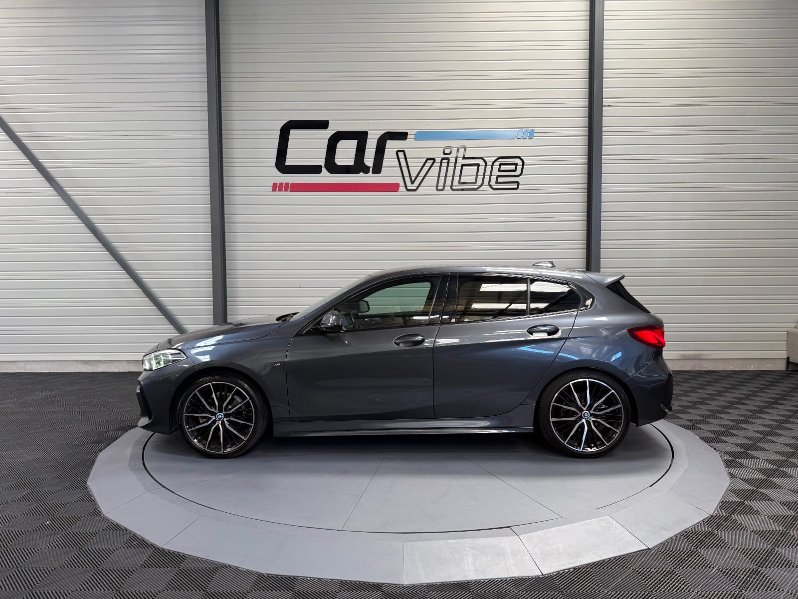 BMW Serie 1 M Sport — photo 7