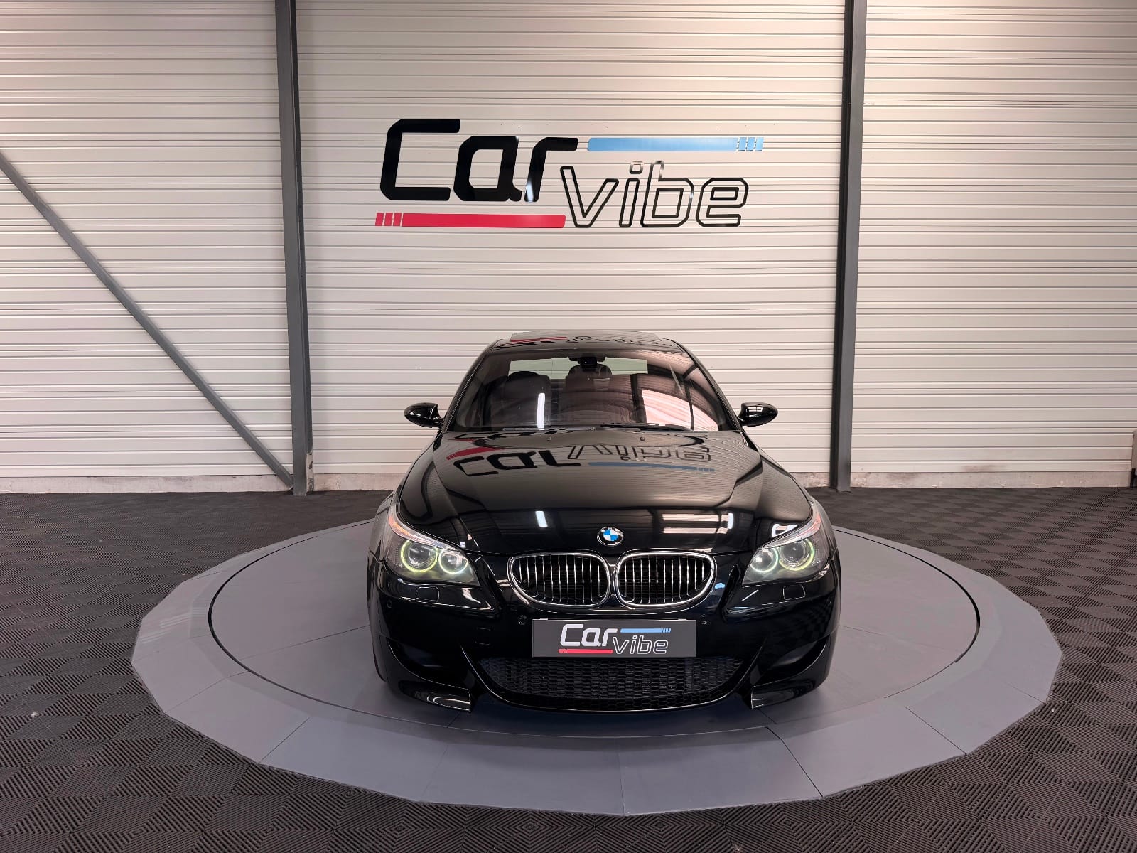 BMW M5 SMG7 — photo 5