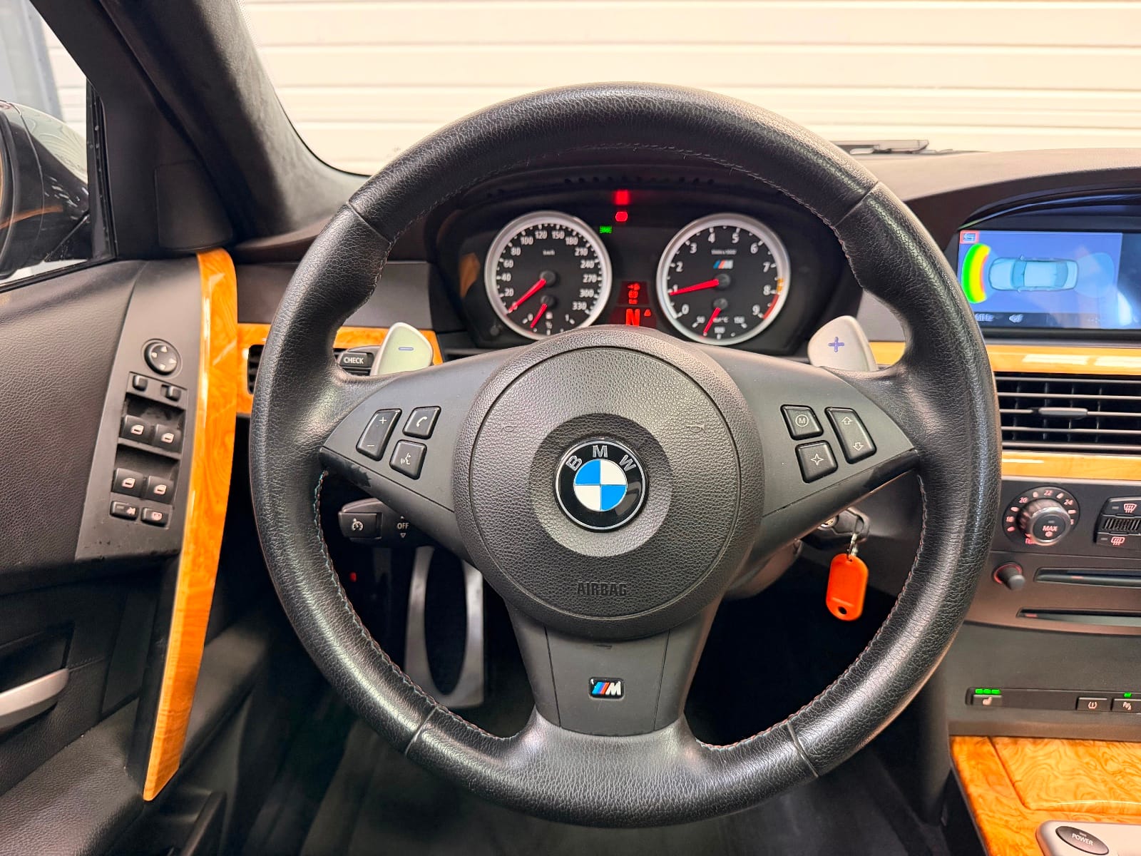 BMW M5 SMG7 — photo 12