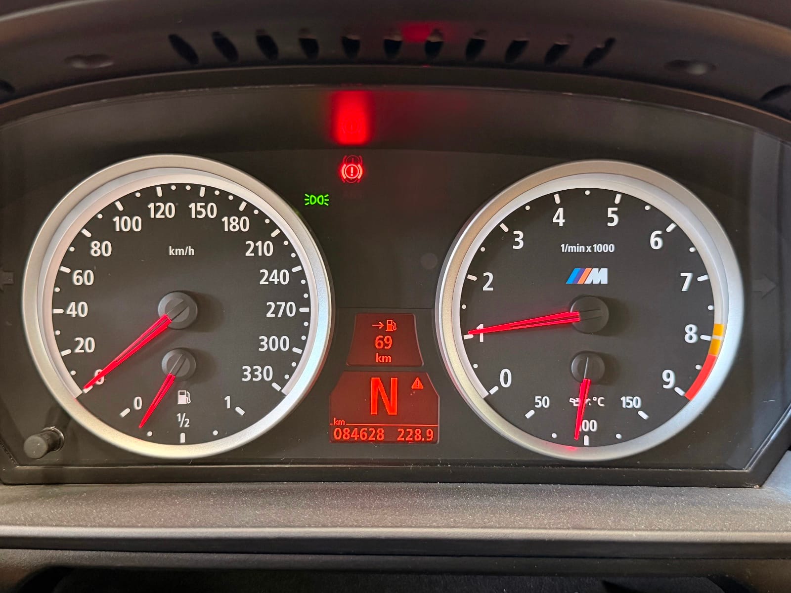 BMW M5 SMG7 — photo 13