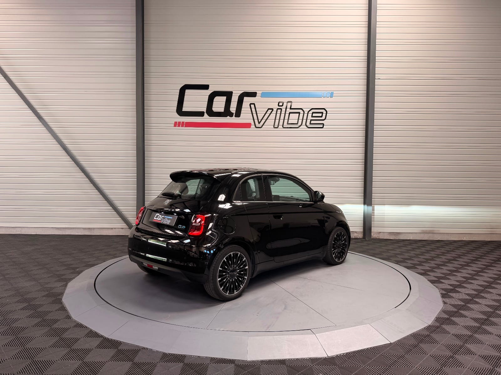 Fiat 500 Nouvelle MY22 Serie 1 Step 1 Icône Plus — photo 4