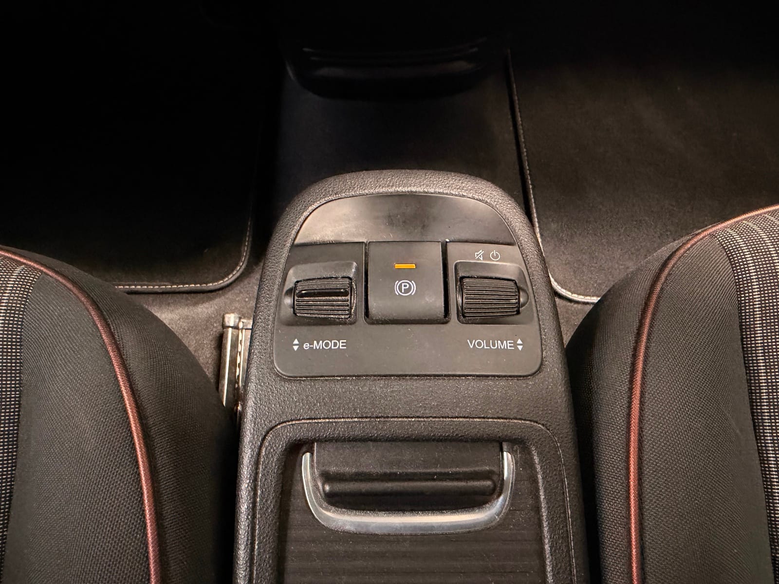 Fiat 500 Nouvelle MY22 Serie 1 Step 1 Icône Plus — photo 16