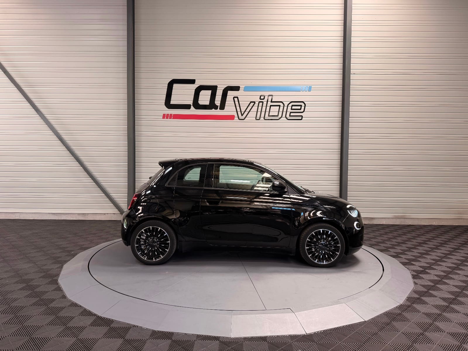 Fiat 500 Nouvelle MY22 Serie 1 Step 1 Icône Plus — photo 3