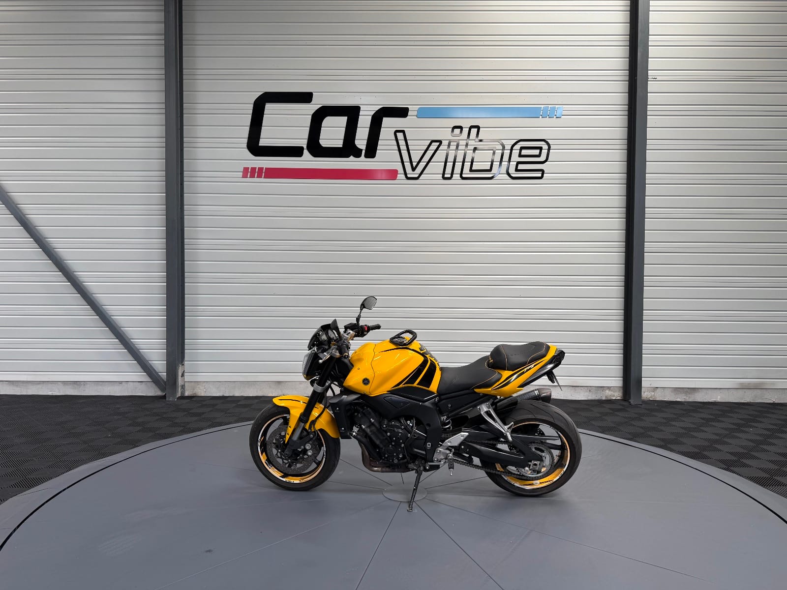Yamaha FZ1 — photo 4