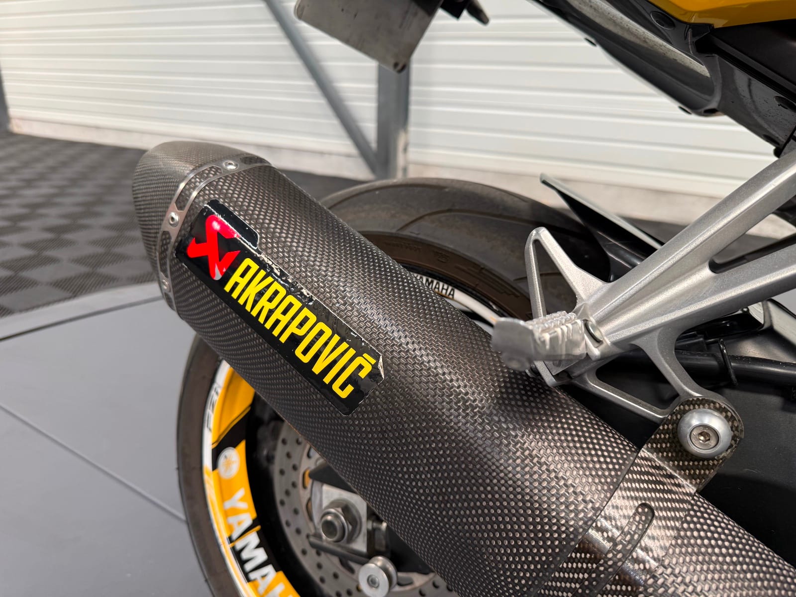 Yamaha FZ1 — photo 9