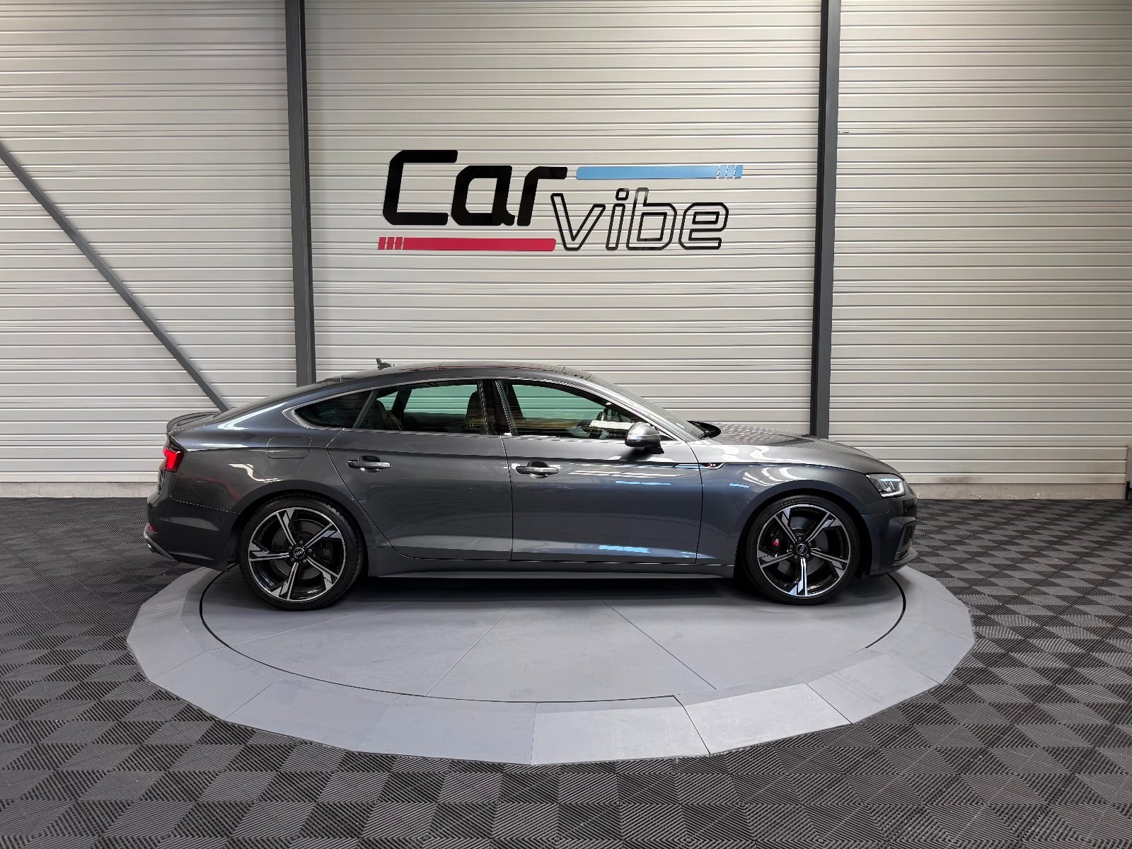 Audi S5 Sportback — photo 9