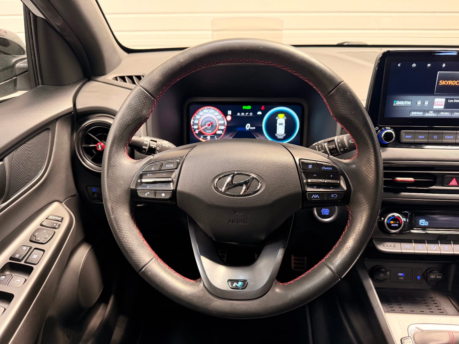 Hyundai Kona N LINE EXECUTIVE — photo 13
