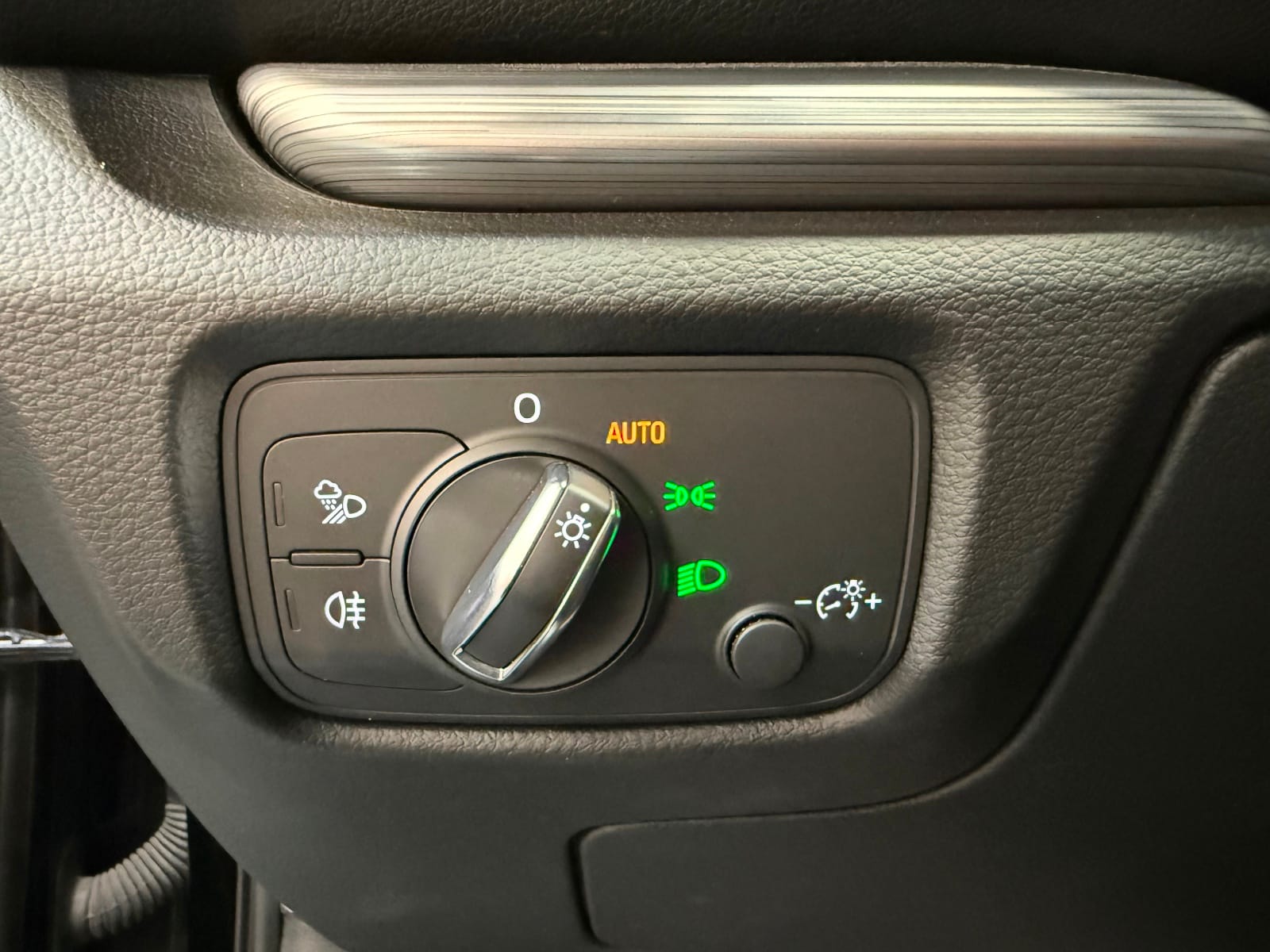 Audi A3 Design Luxe — photo 21