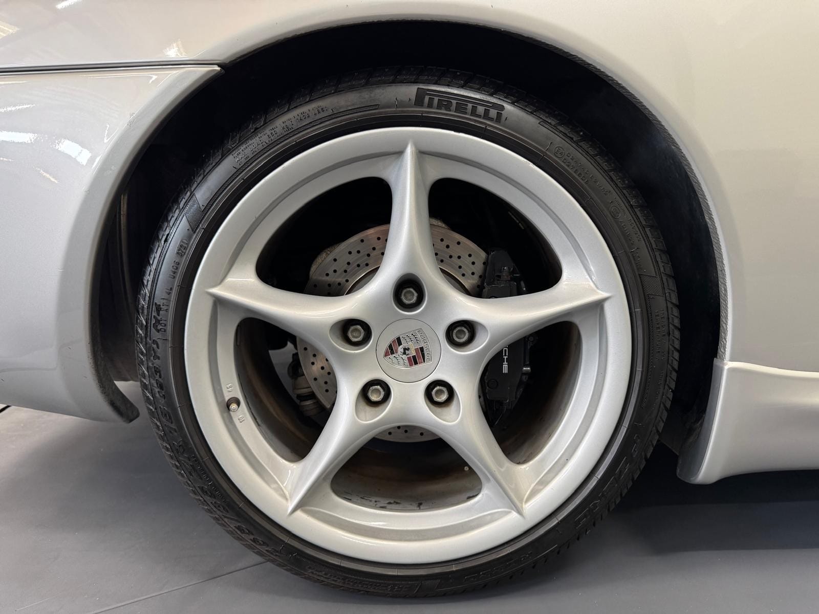 Porsche 911 Carrera Coupe 996 Targa — photo 21