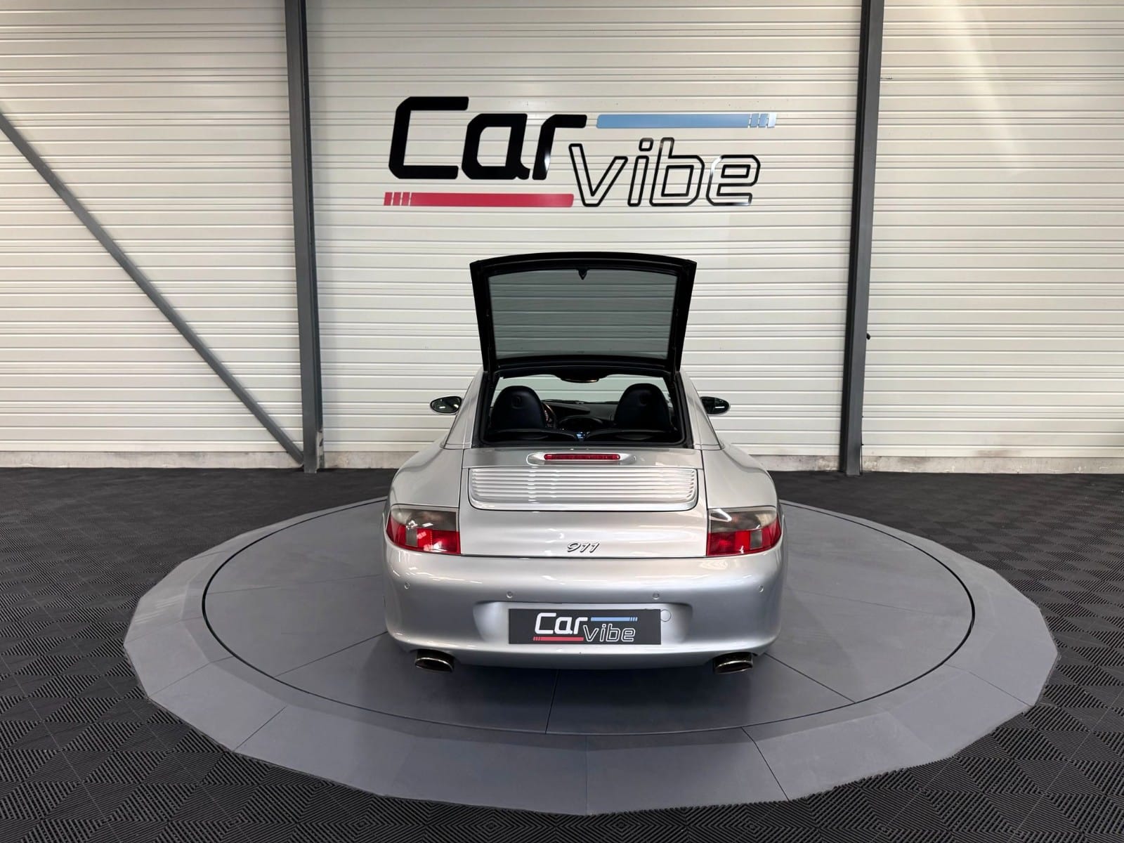 Porsche 911 Carrera Coupe 996 Targa — photo 17