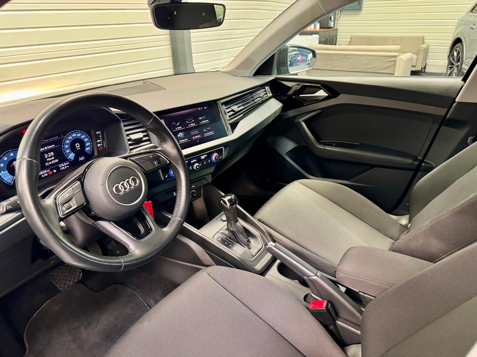 Audi A1 Sportback Advanced — photo 12