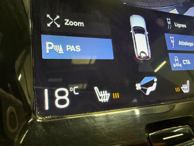 Volvo XC60 Inscription Luxe — photo 16