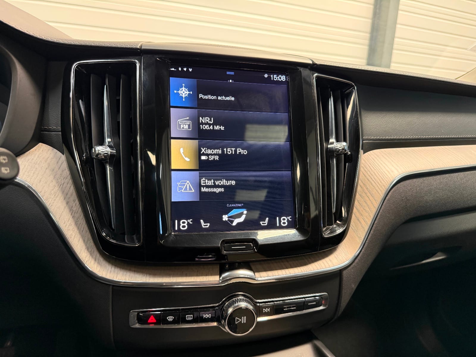 Volvo XC60 Inscription Luxe — photo 14