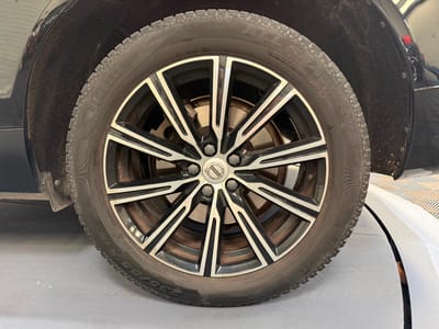 Volvo XC60 Inscription Luxe — photo 29