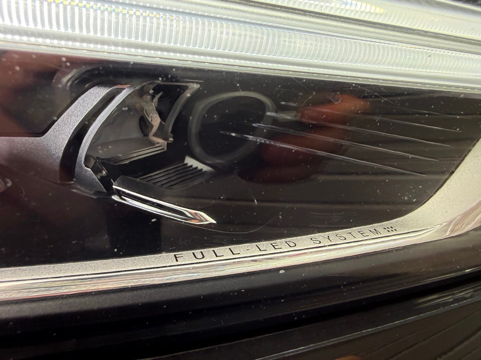 Volvo XC60 Inscription Luxe — photo 25