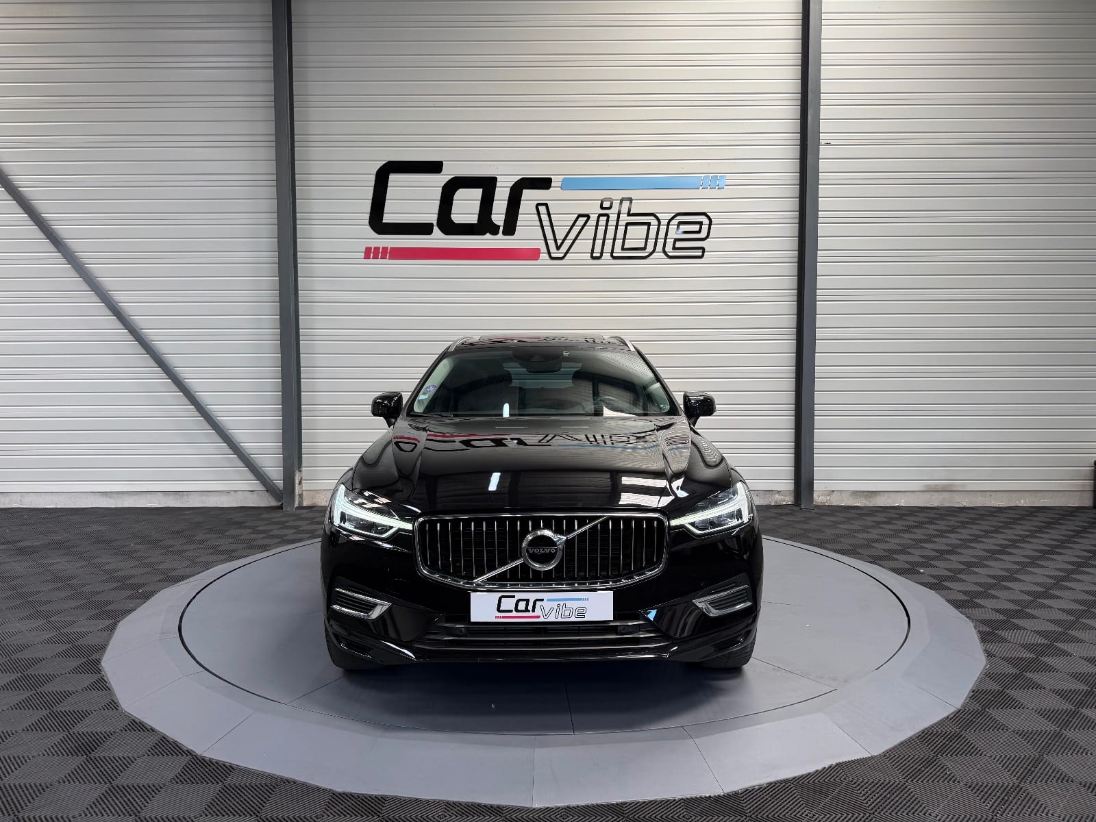 Volvo XC60 Inscription Luxe — photo 9