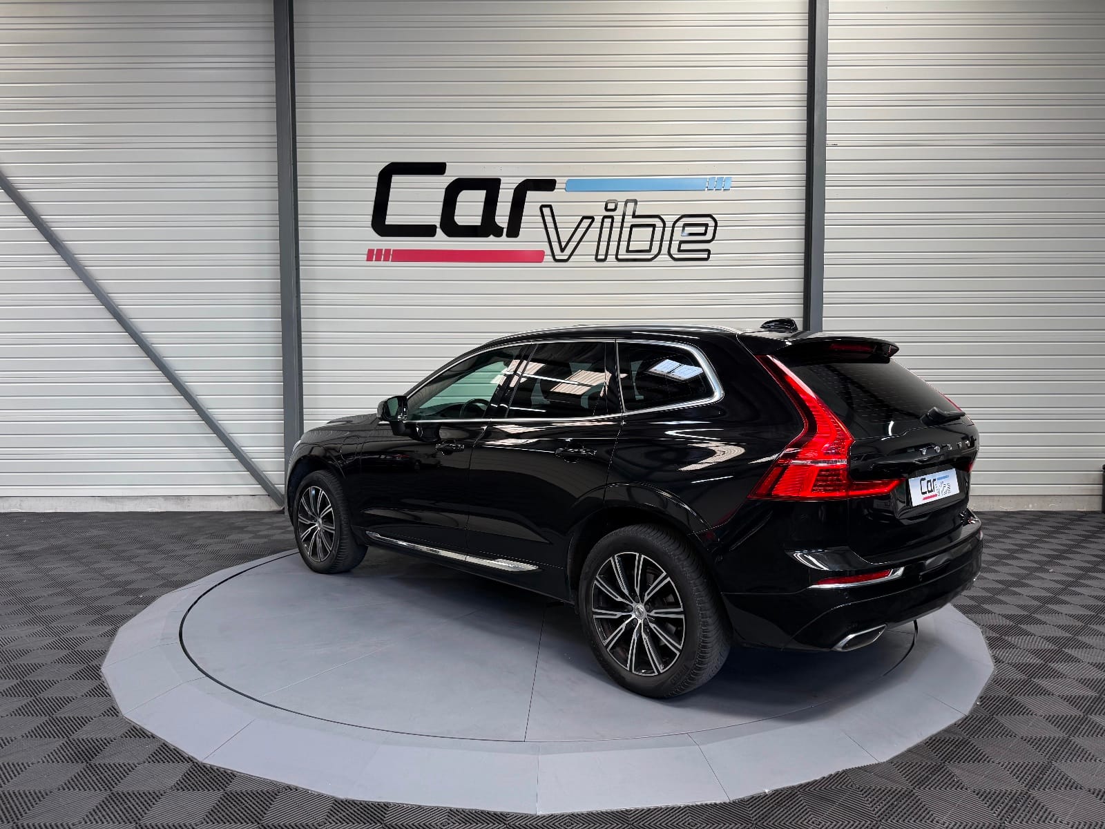 Volvo XC60 Inscription Luxe — photo 6