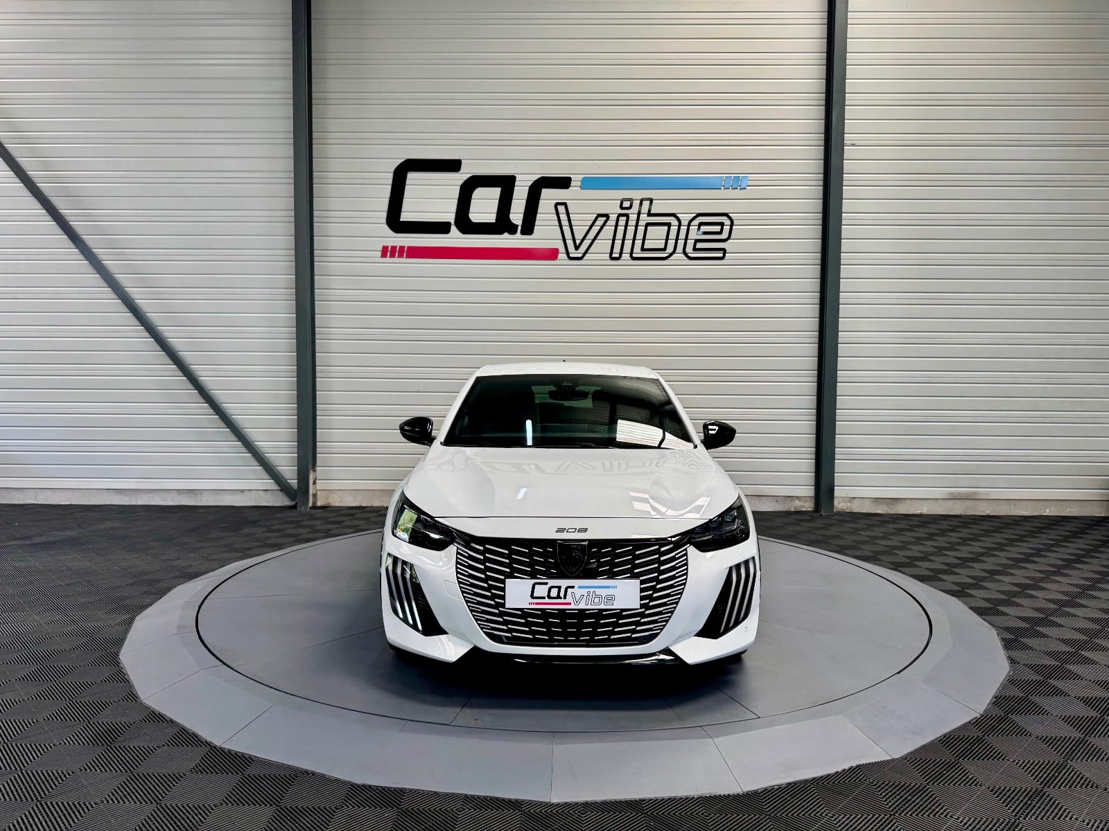 Peugeot 208 GT — photo 5