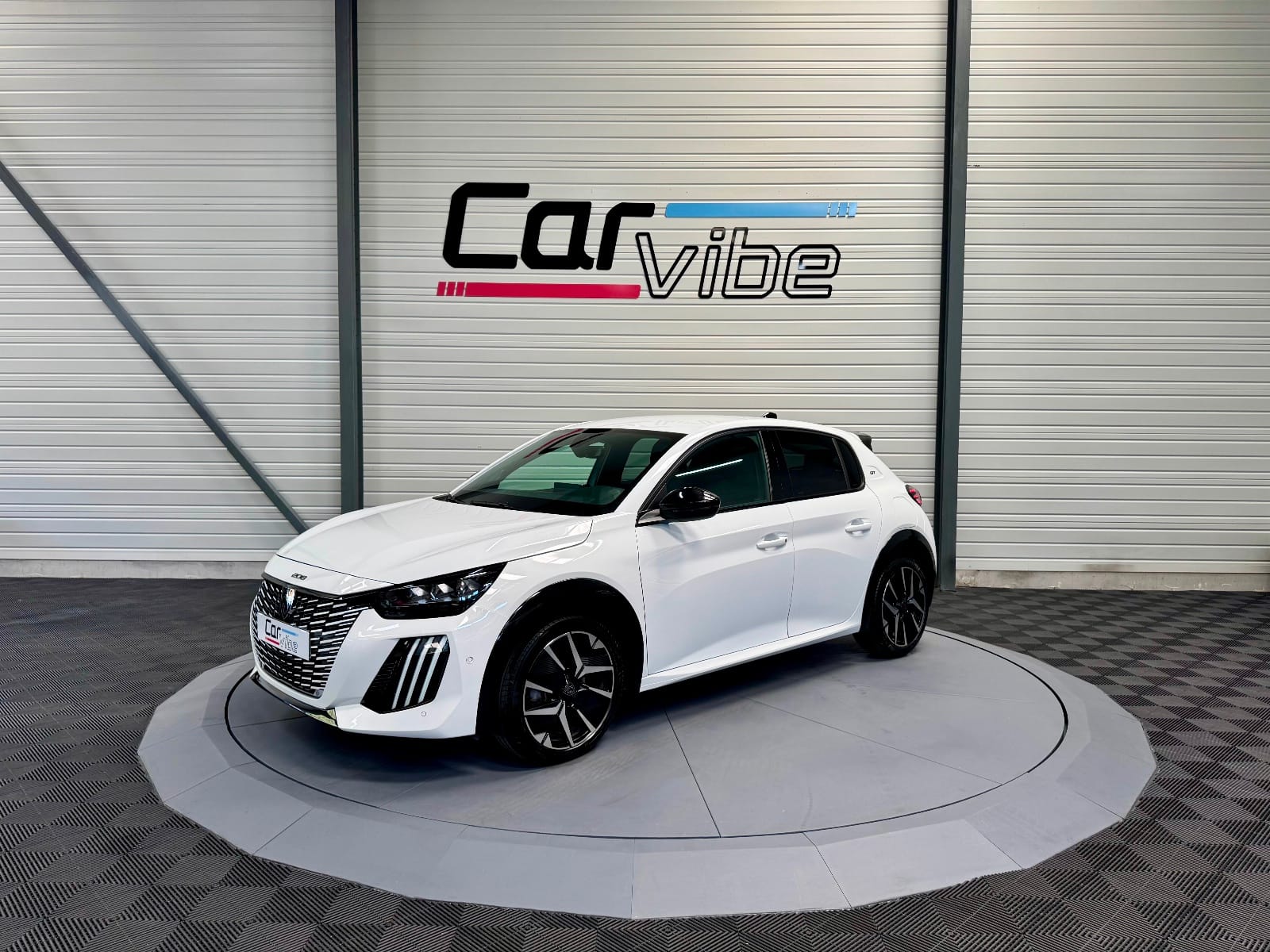 Peugeot 208 GT — photo 6
