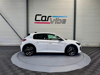 Peugeot 208 GT — photo 4