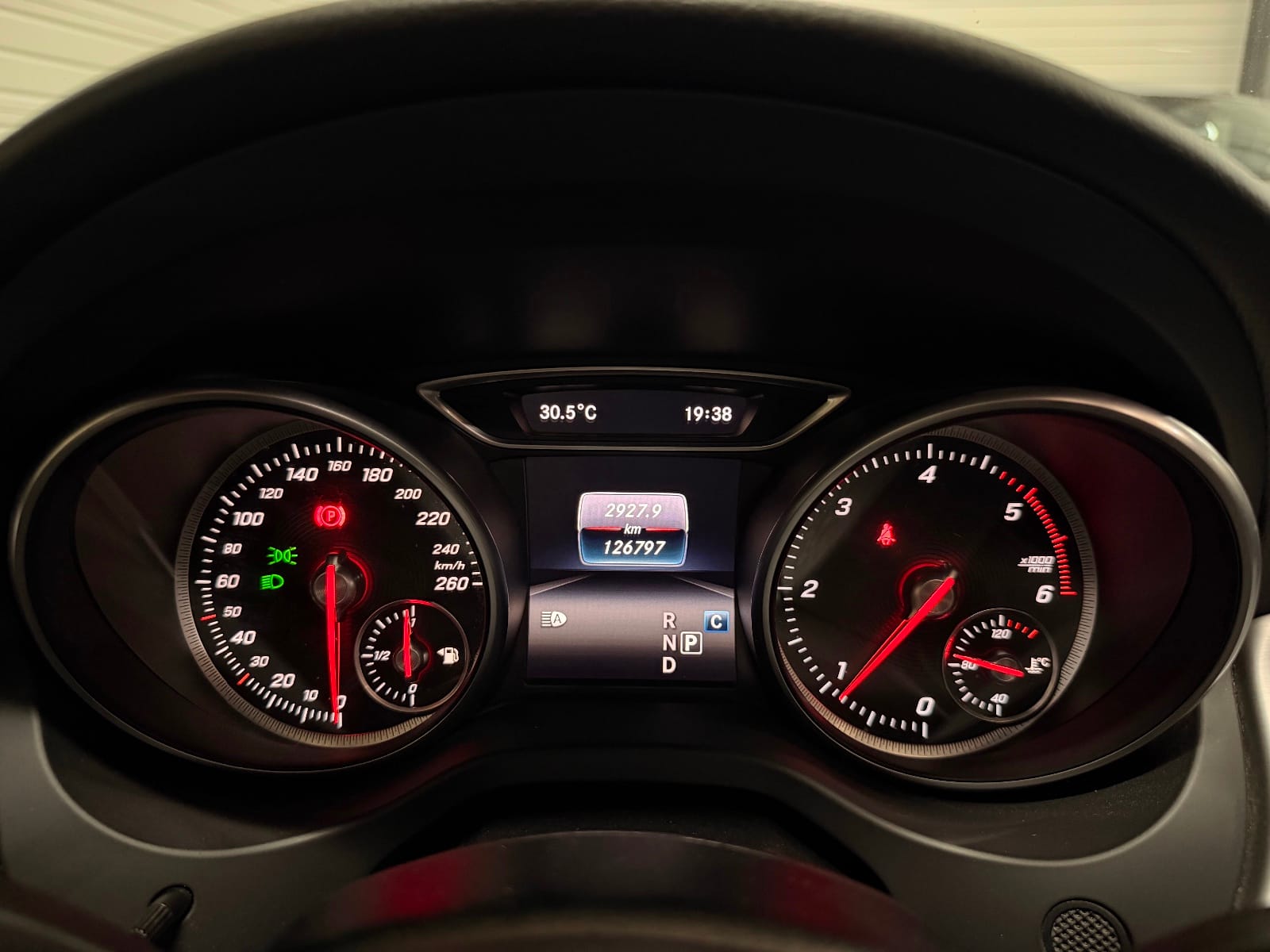 Mercedes-Benz Classe CLA Shooting Brake Fascination — photo 12