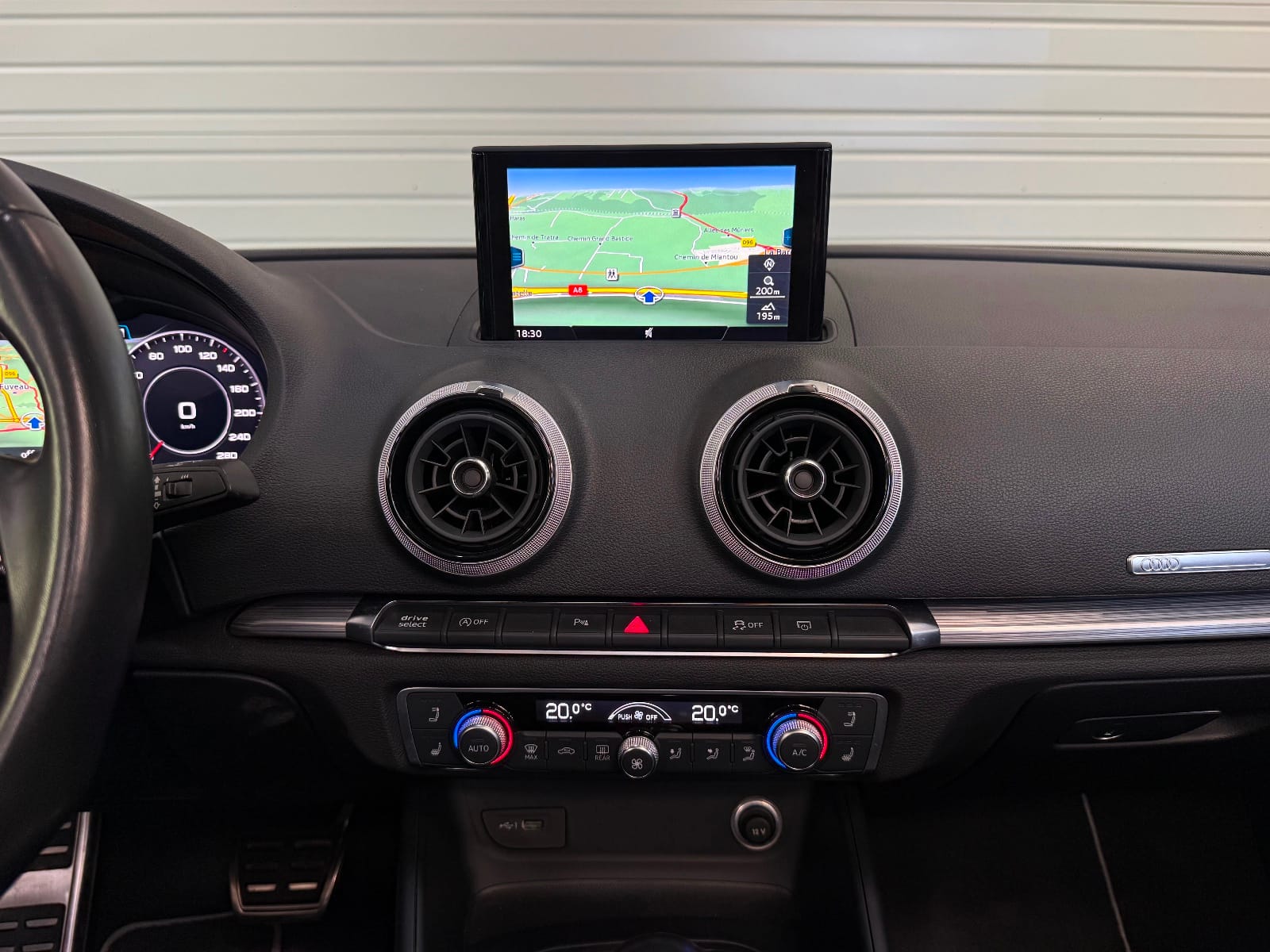 Audi A3 Cabriolet Design Luxe — photo 18