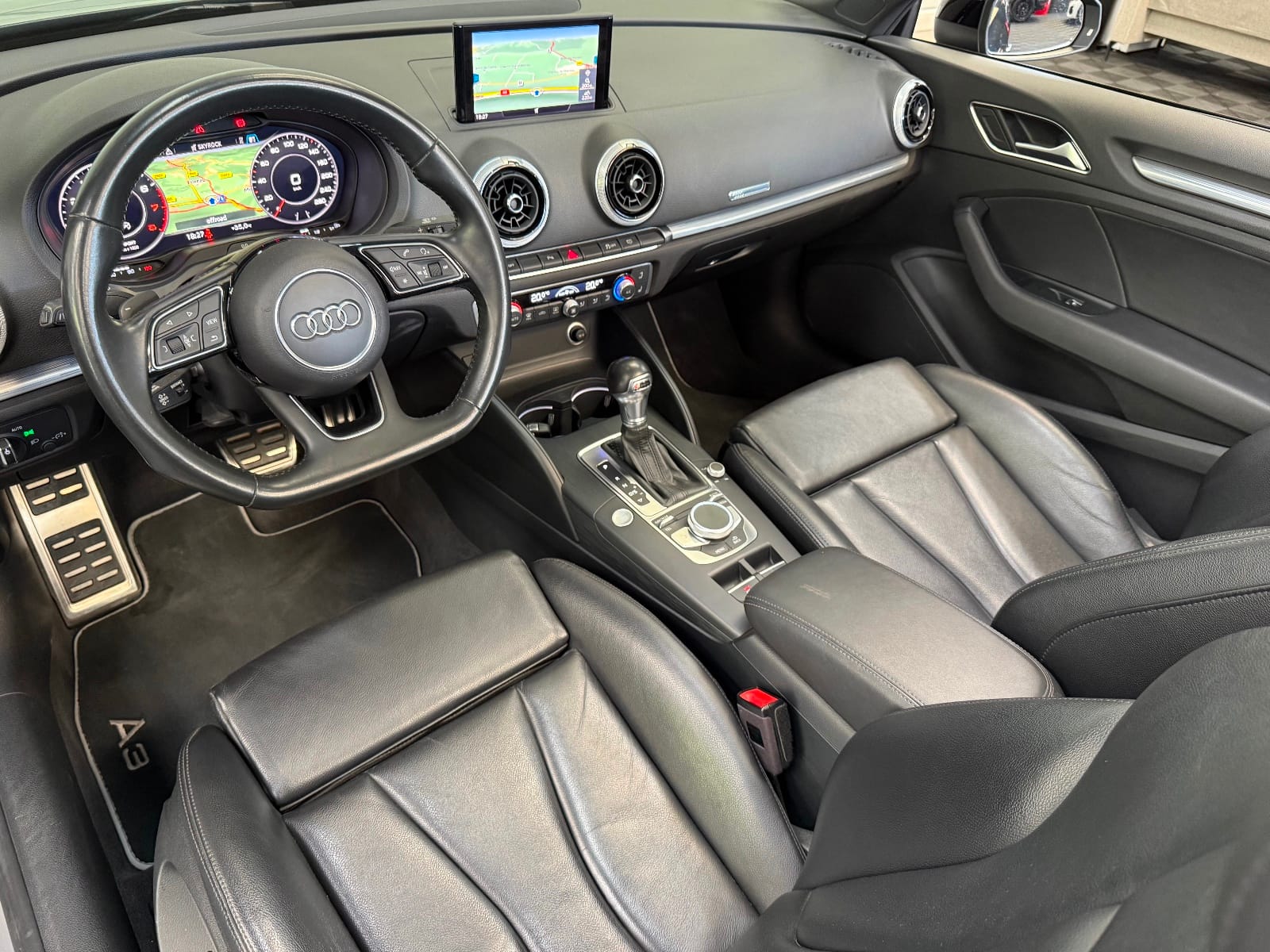 Audi A3 Cabriolet Design Luxe — photo 15