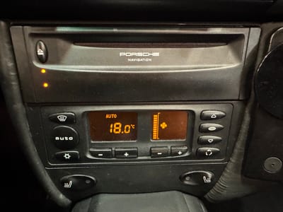 Porsche 911 Carrera 4 Coupe 996 Tiptronic S — photo 15