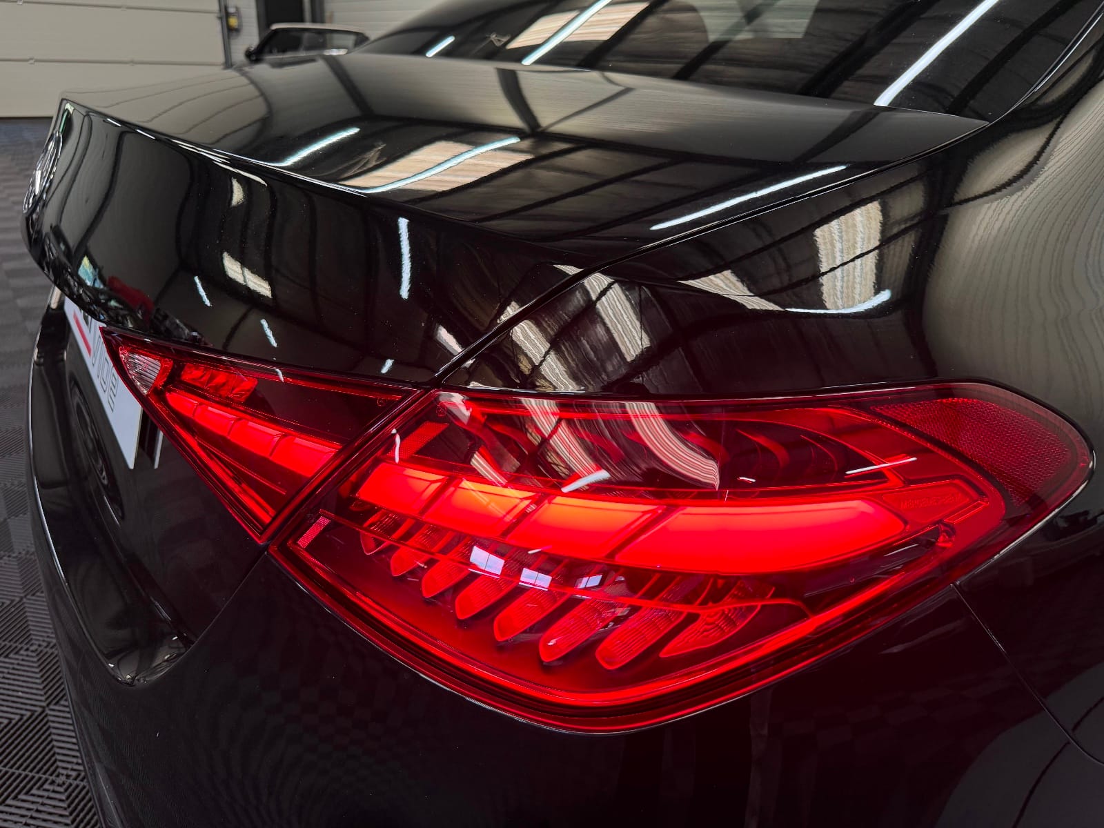 Mercedes-Benz Classe C AMG Line — photo 28