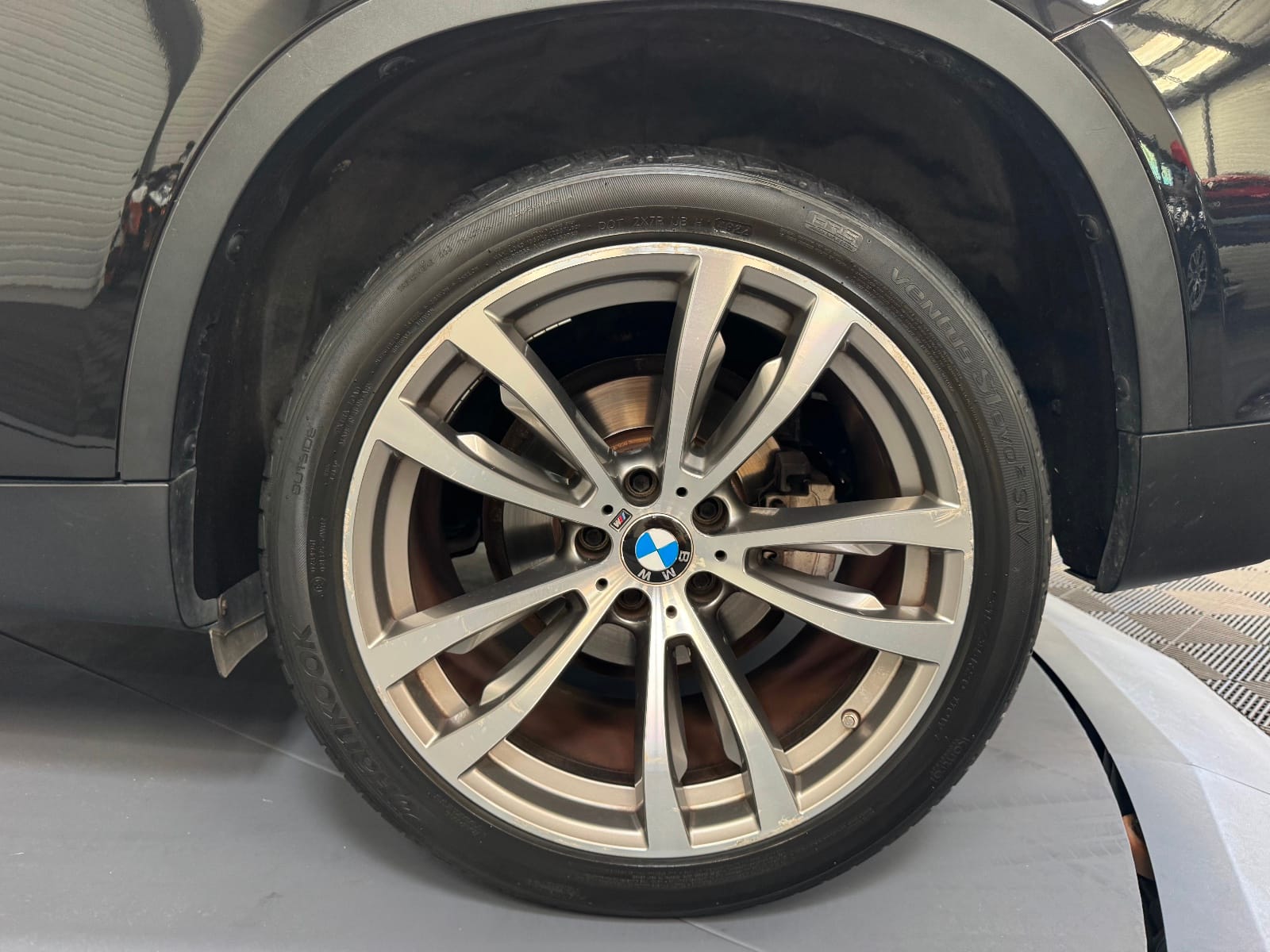 BMW X5 Exclusive A — photo 22