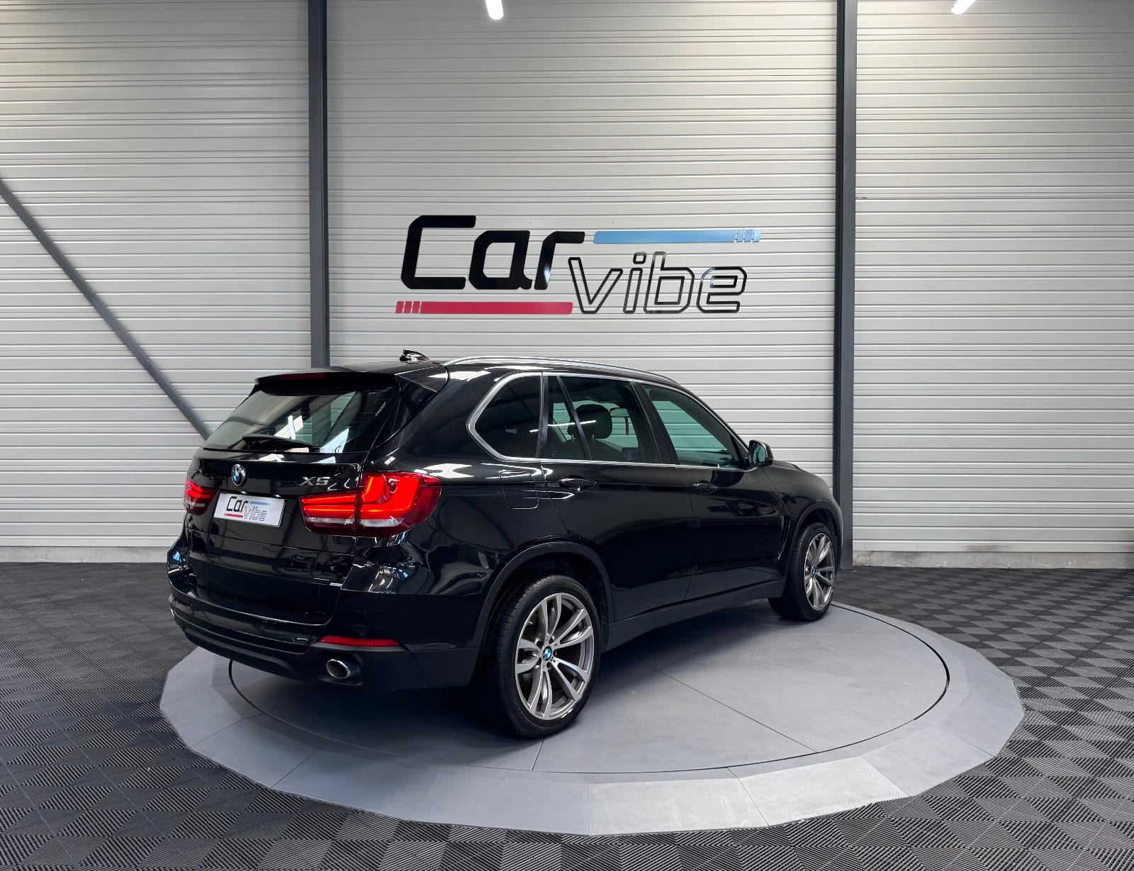 BMW X5 Exclusive A — photo 3