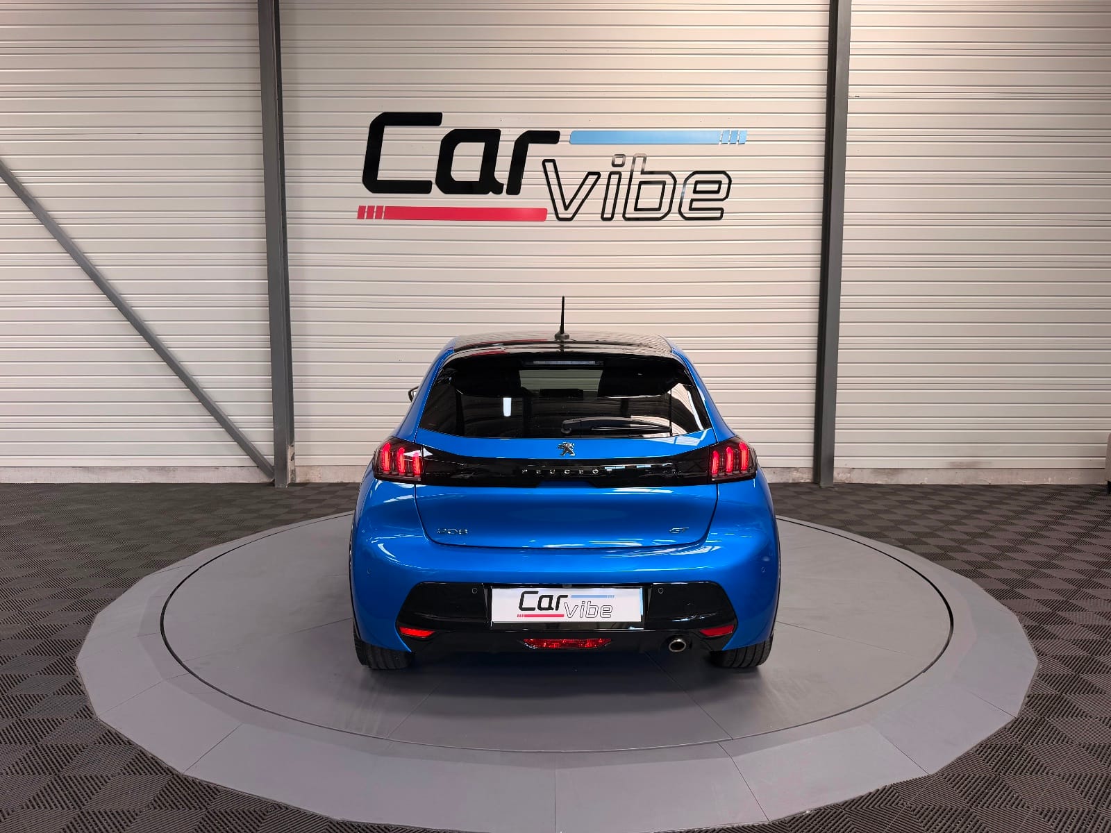 Peugeot 208 GT — photo 5