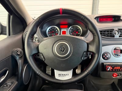 Renault Clio III Renault Sport — photo 13