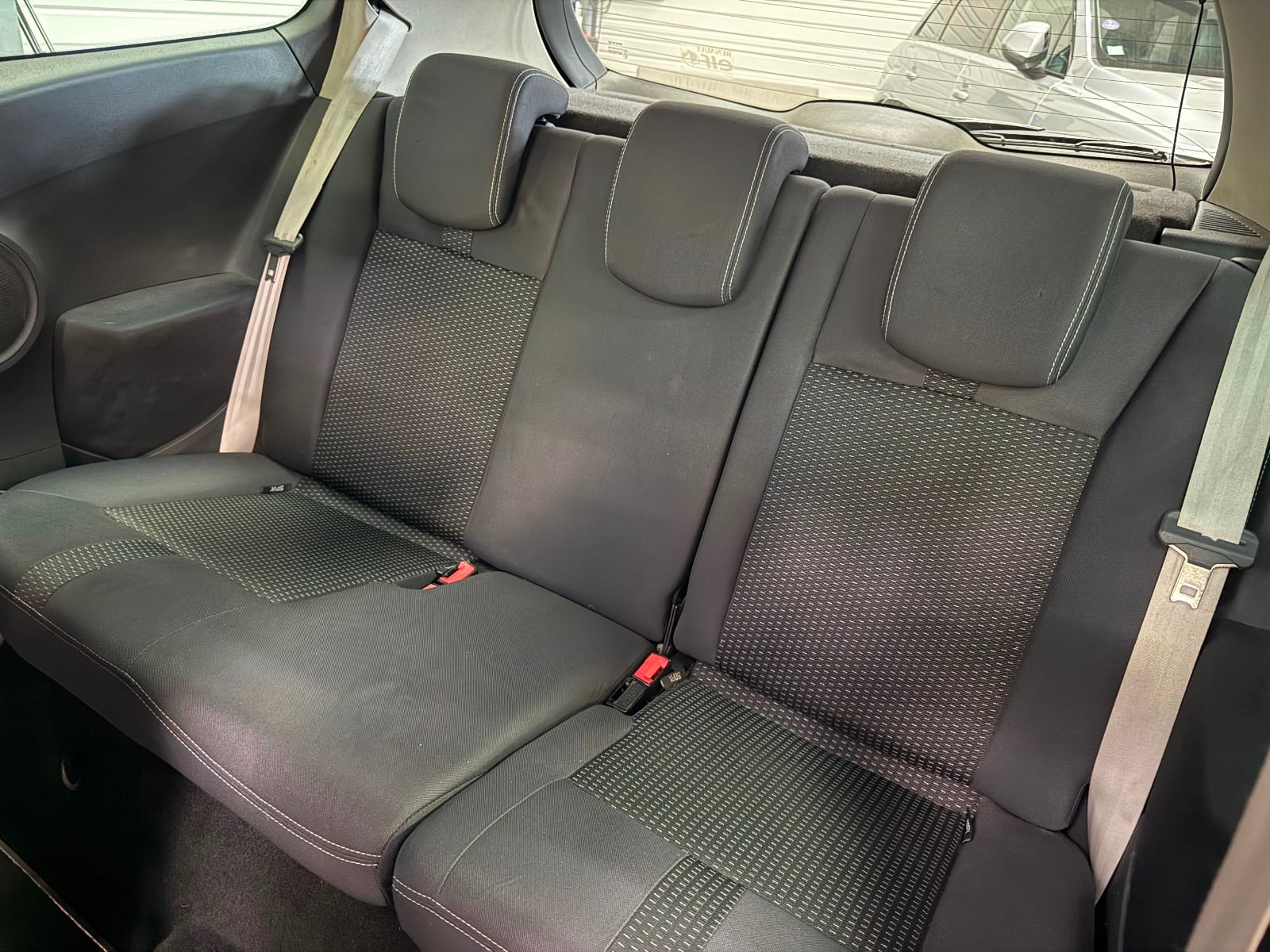 Renault Clio III Renault Sport — photo 11
