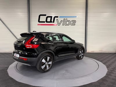 Volvo XC40 Momentum Business — photo 4