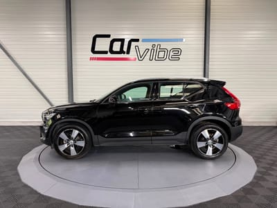 Volvo XC40 Momentum Business — photo 7