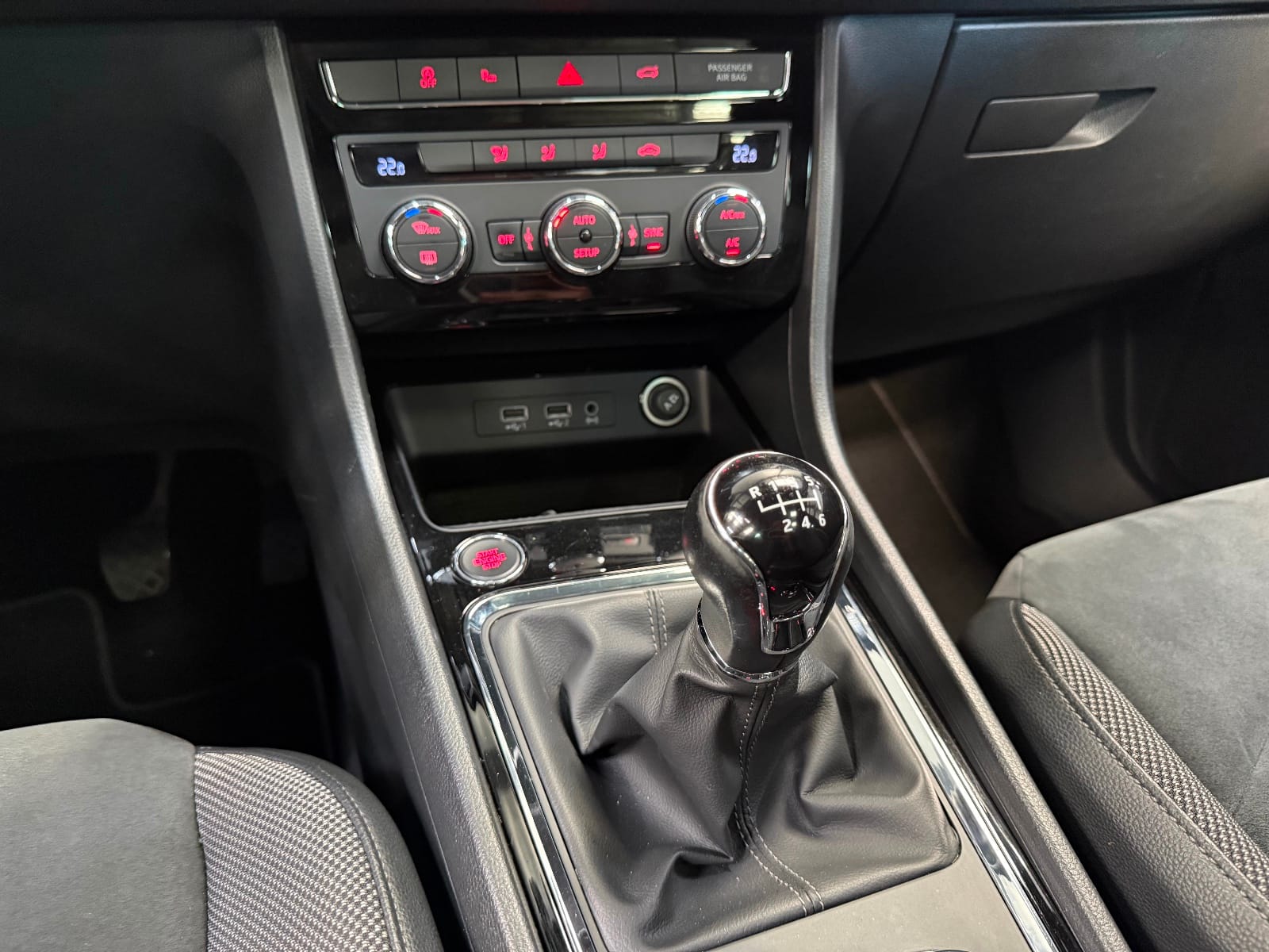 Seat Ateca Xcellence — photo 22