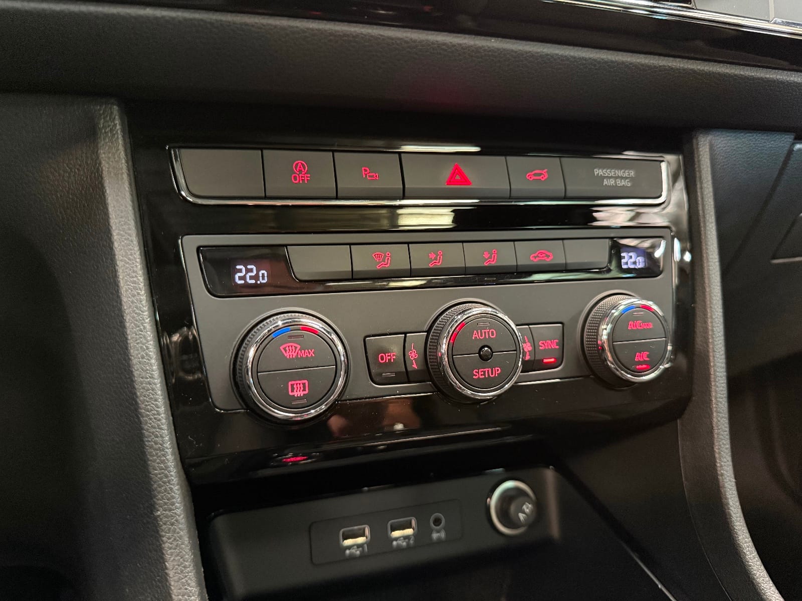 Seat Ateca Xcellence — photo 21