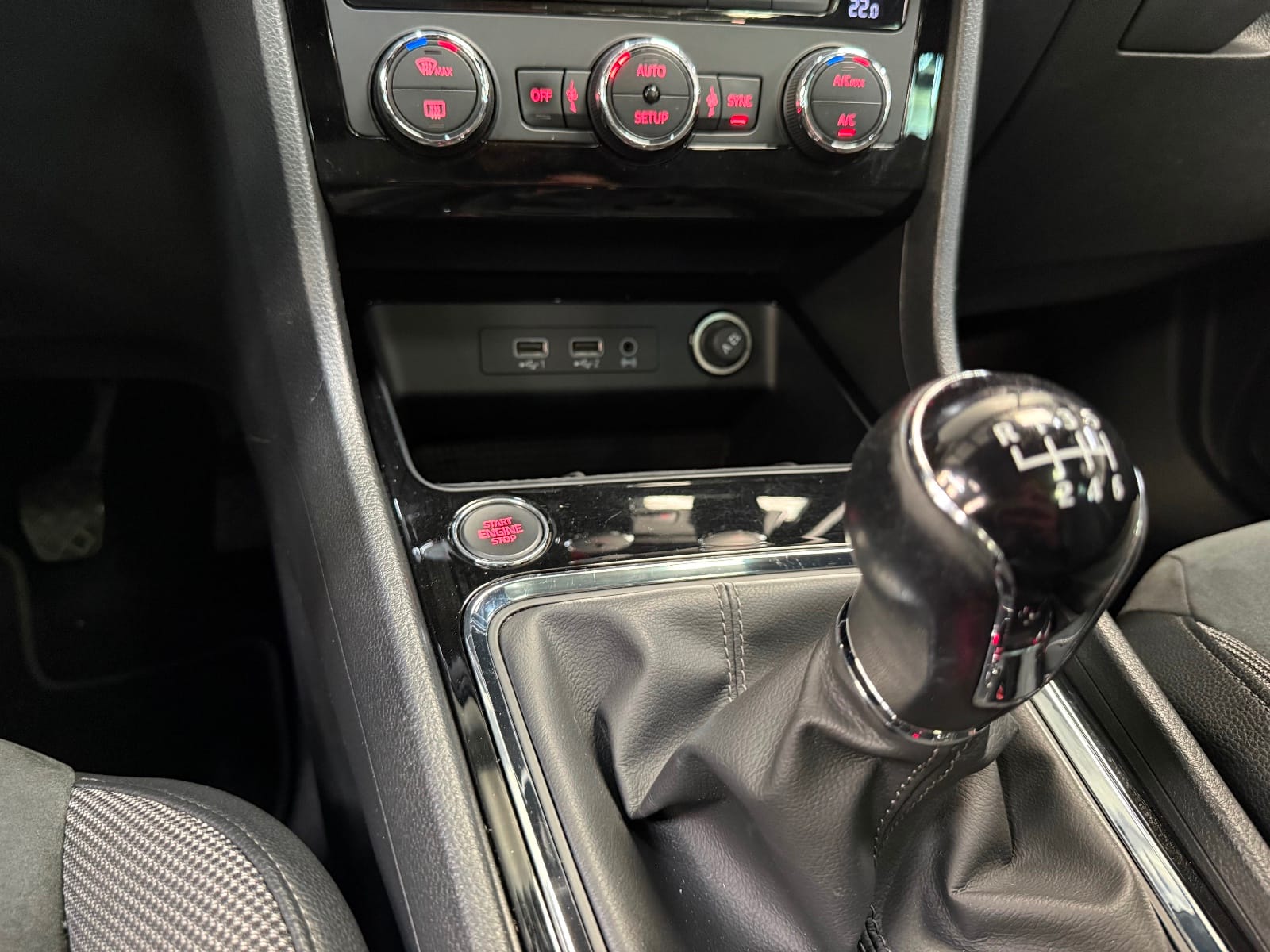 Seat Ateca Xcellence — photo 23