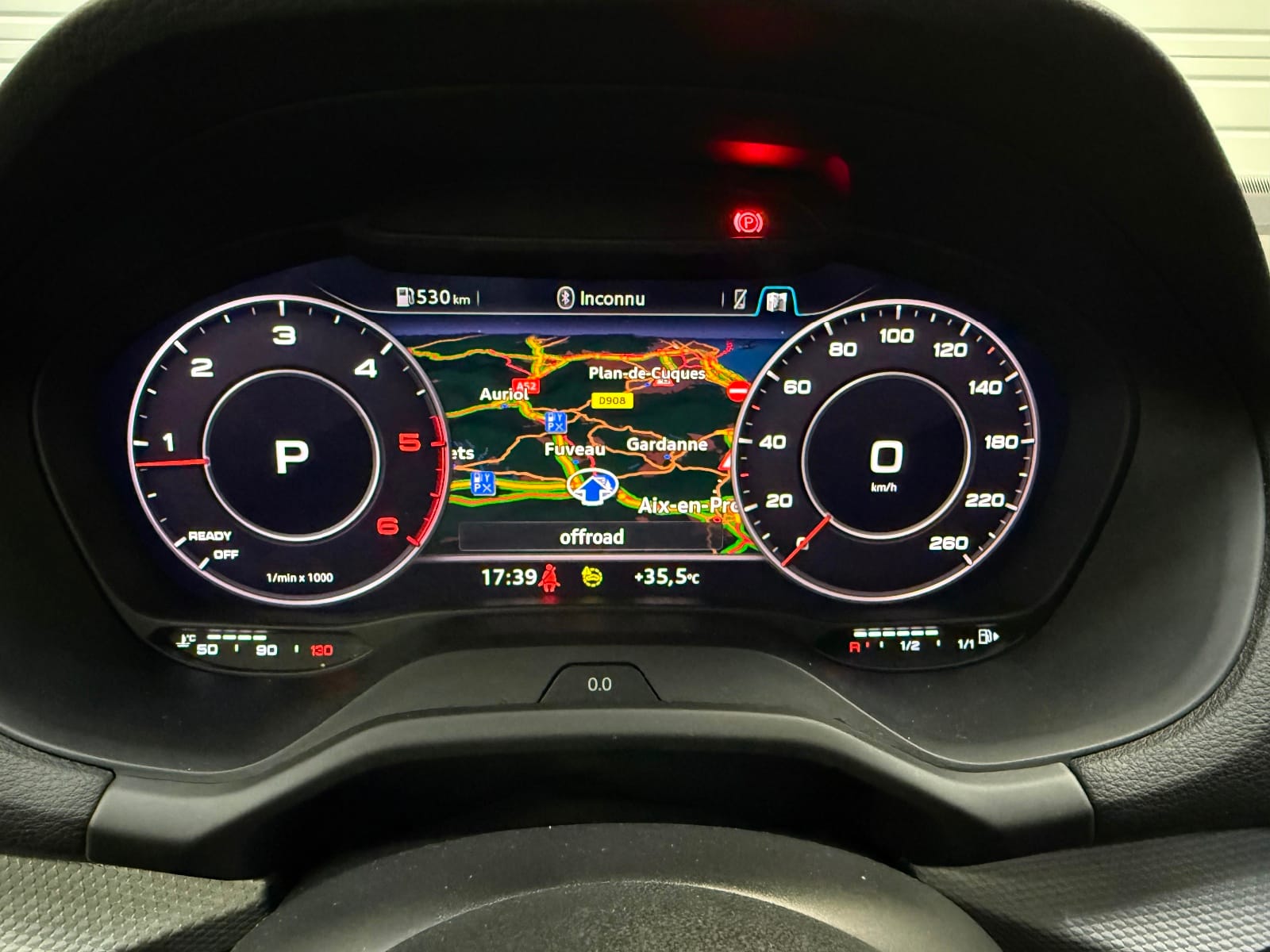 Audi Q2 S line — photo 12