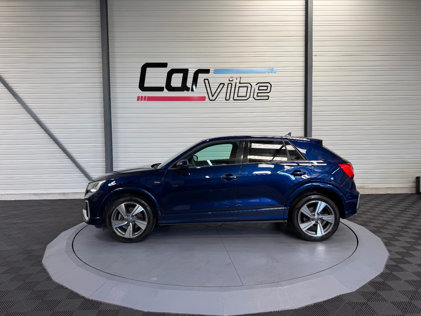 Audi Q2 S line — photo 7
