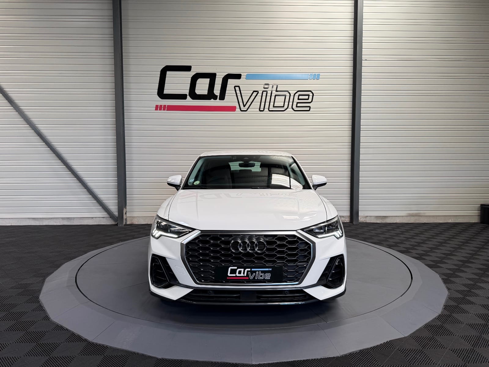 Audi Q3 Sportback Design — photo 9